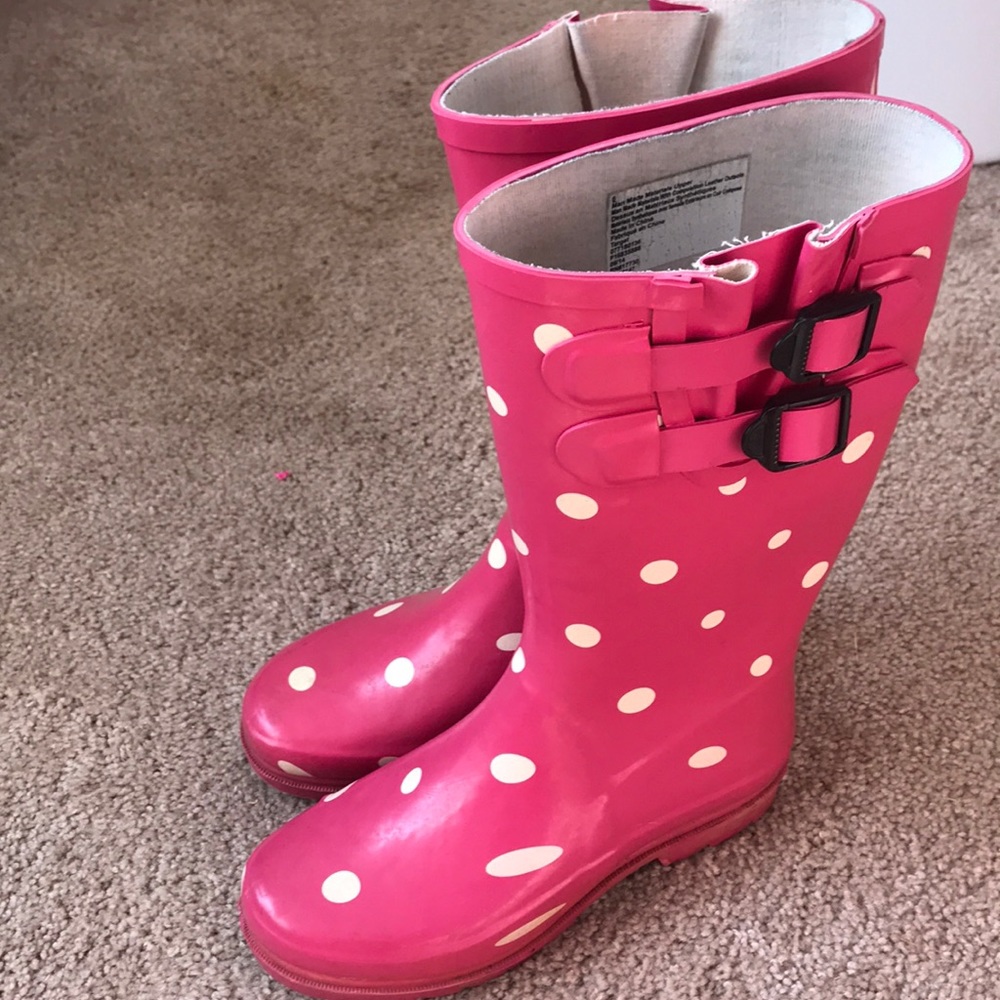 Size 6 pink polka dot rain boots